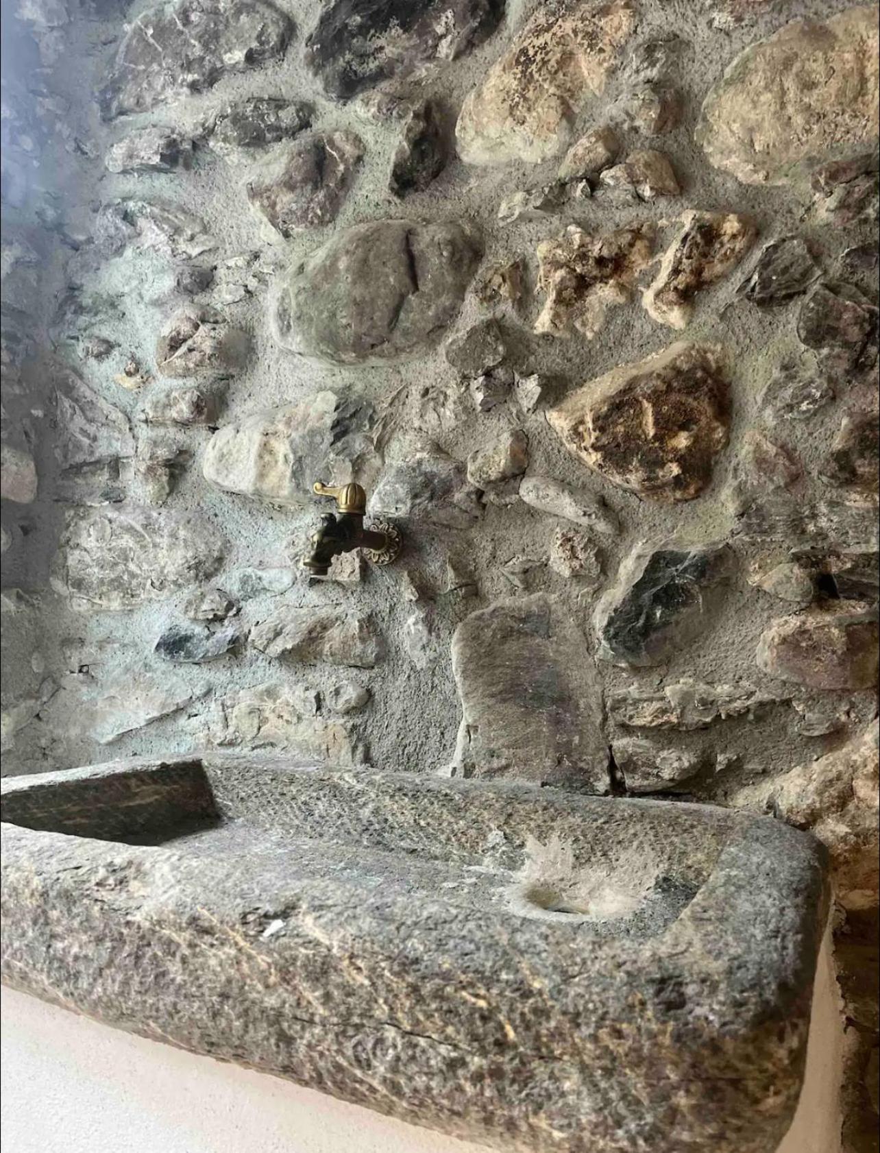הוילה Rocchetta Nervina Casa Victoria - Full Equipped Stone House מראה חיצוני תמונה