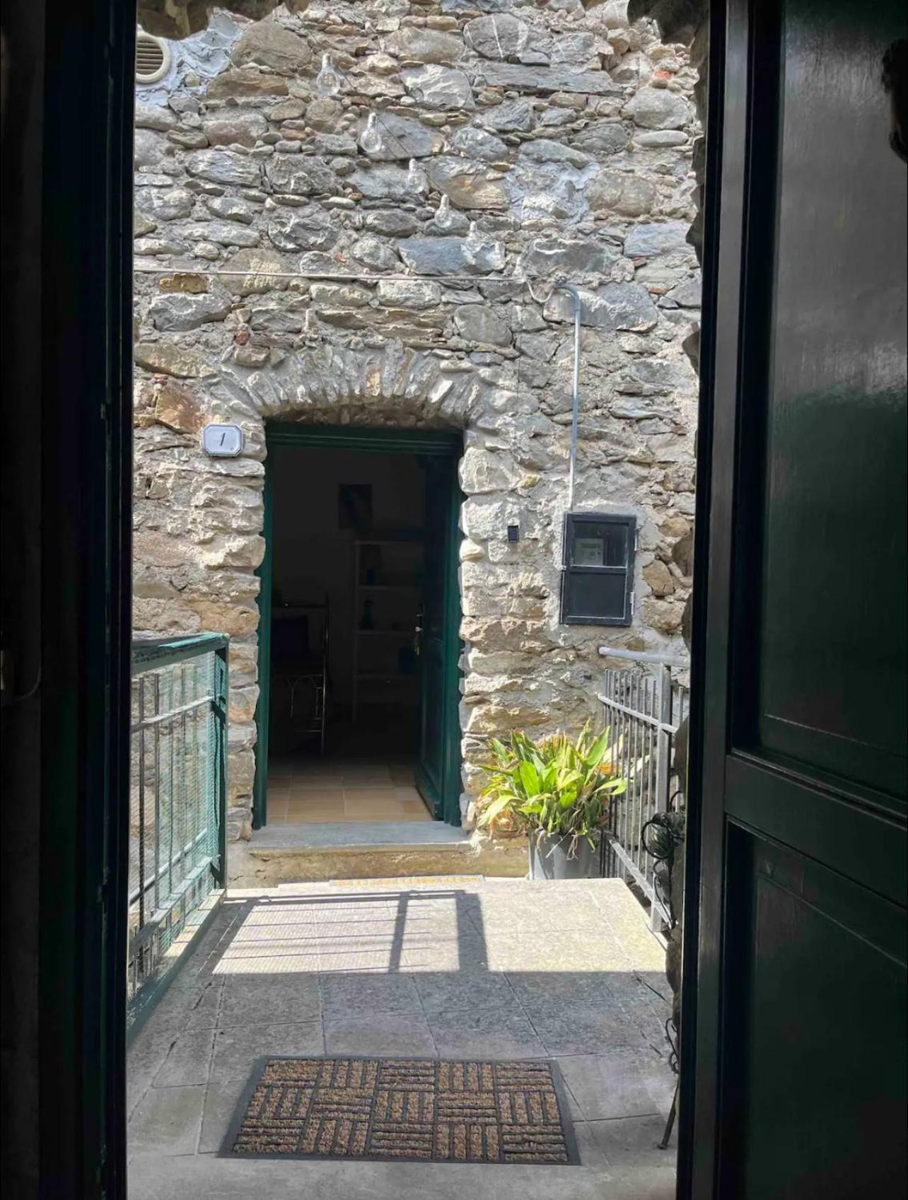 הוילה Rocchetta Nervina Casa Victoria - Full Equipped Stone House מראה חיצוני תמונה